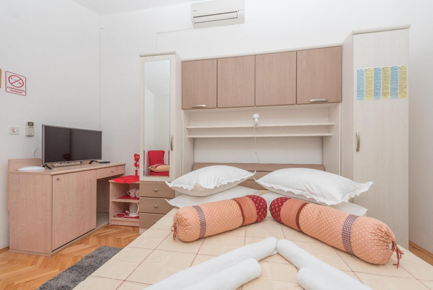 Apps And Room Goran In The Center ماكارسكا المظهر الخارجي الصورة